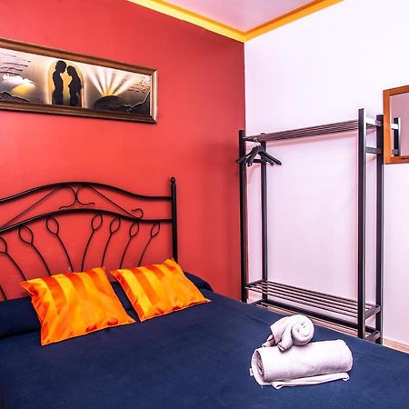 Apartaments Yaco Λορέτ Ντε Μαρ Εξωτερικό φωτογραφία