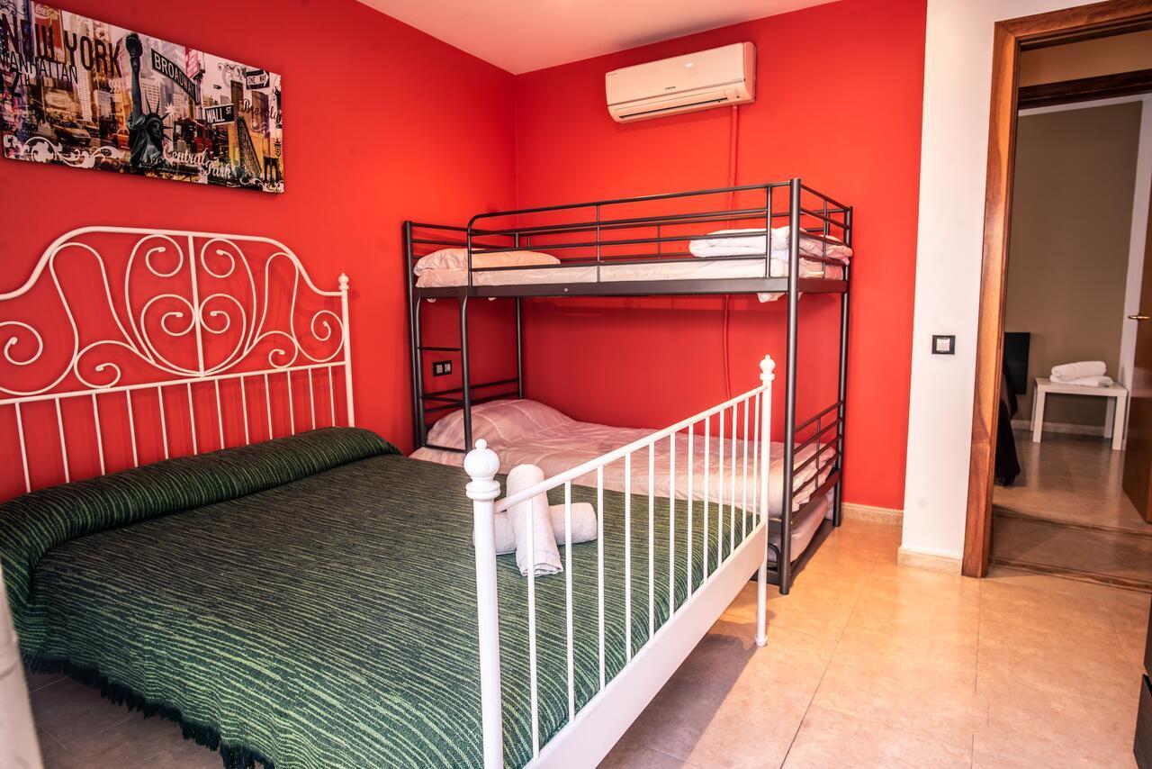 Apartaments Yaco Λορέτ Ντε Μαρ Εξωτερικό φωτογραφία